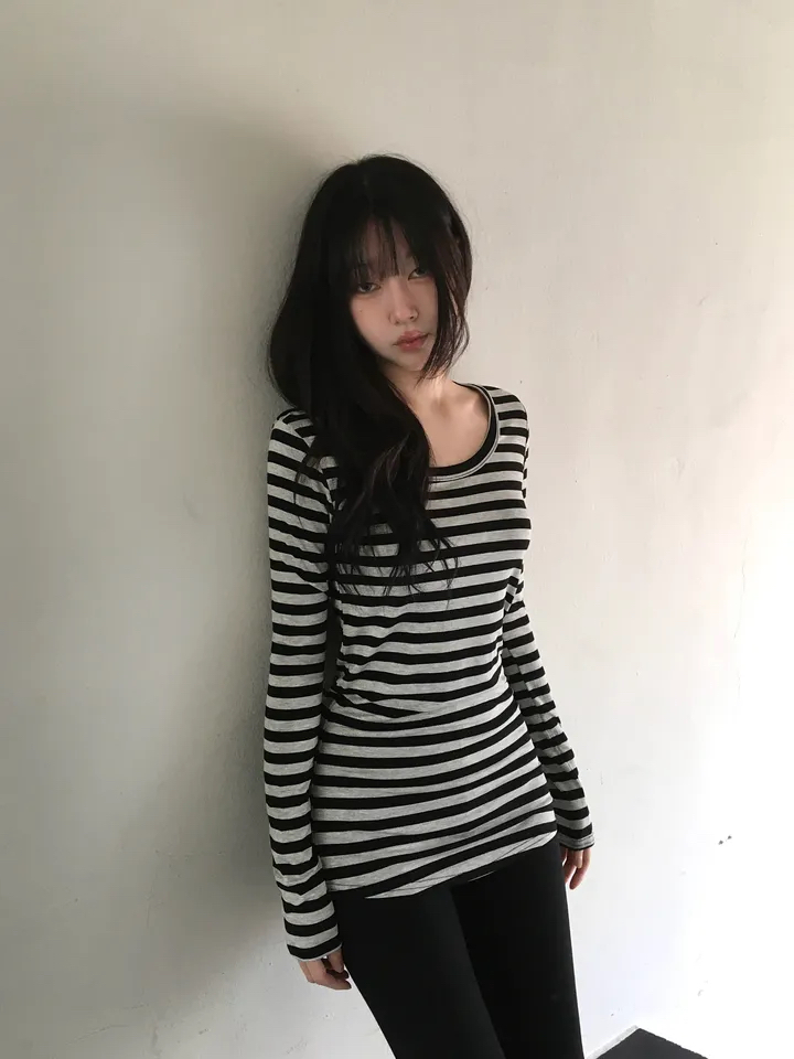 ROOOF韓國直郵女裝新品人氣時尚長袖T恤不含腰帶U領條紋長款ROOOF長袖T恤