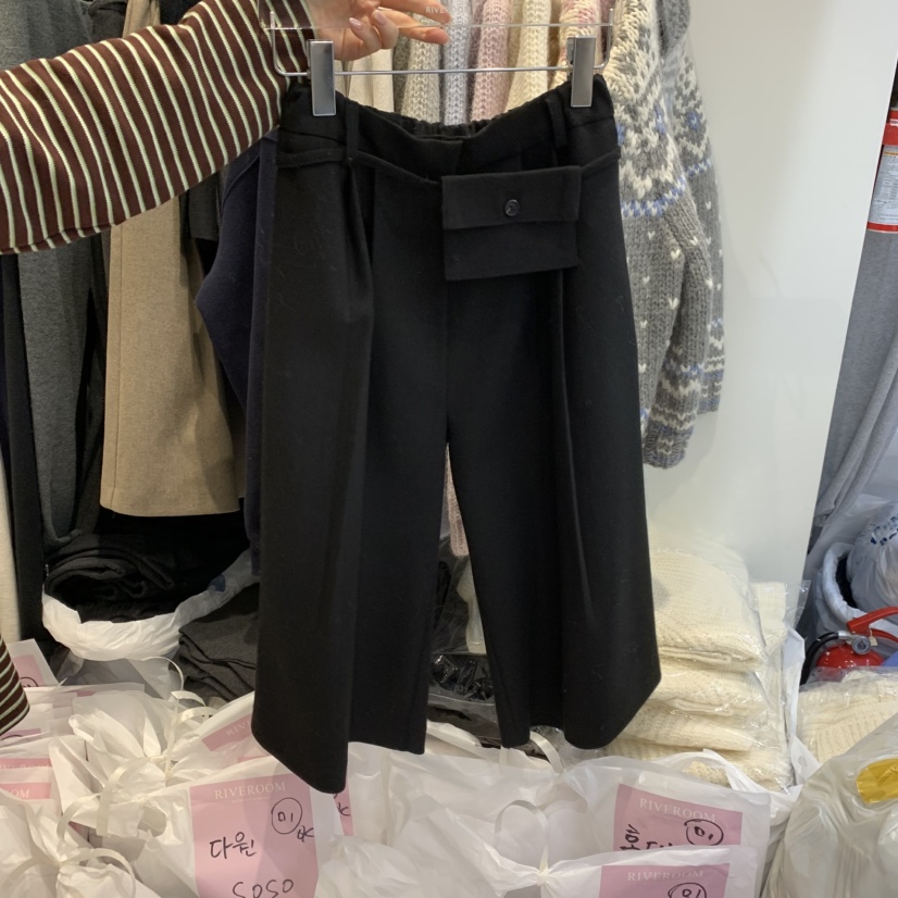 RIVEROOM東大門直郵女士新品休閑人氣推薦真品短褲含小包RIVEROOM短褲圖色3黑