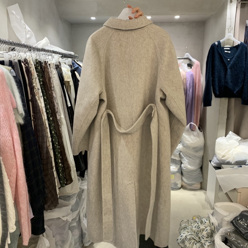 LOGROAD東大門實拍女士新品人氣時尚推薦中長款大衣含腰帶LOG ROAD中長款大衣