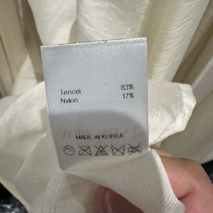 aube nunt韓國直郵女裝新品真品人氣推薦襯衫蕾絲衫含繩aube nunt襯衫/蕾絲衫