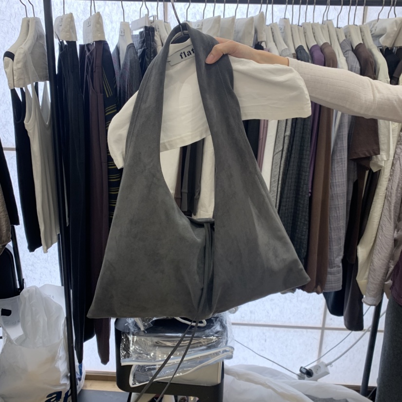 FLAT東大門實拍女裝新品真品熱賣時尚休閑人氣單肩斜跨包flat單肩/斜跨包圖色1