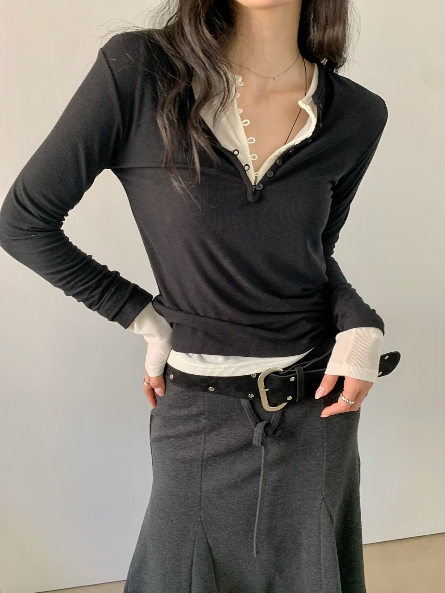 BLACK LINE韓國直郵女士新品時尚人氣真品熱賣推薦長袖T恤BLACK LINE長袖T恤