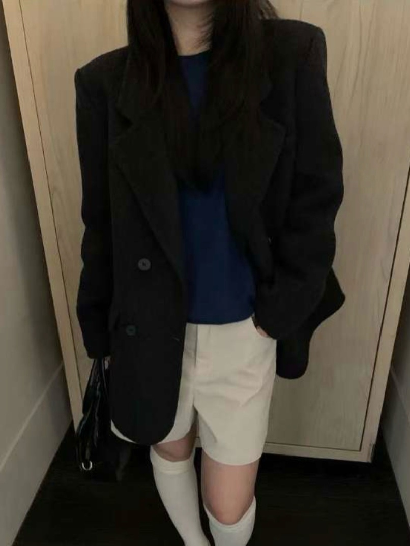 DARLUZ_MI韓國代購女裝新款時尚推薦人氣熱賣短款大衣雙按鈕DARLUZ_MI短款大衣