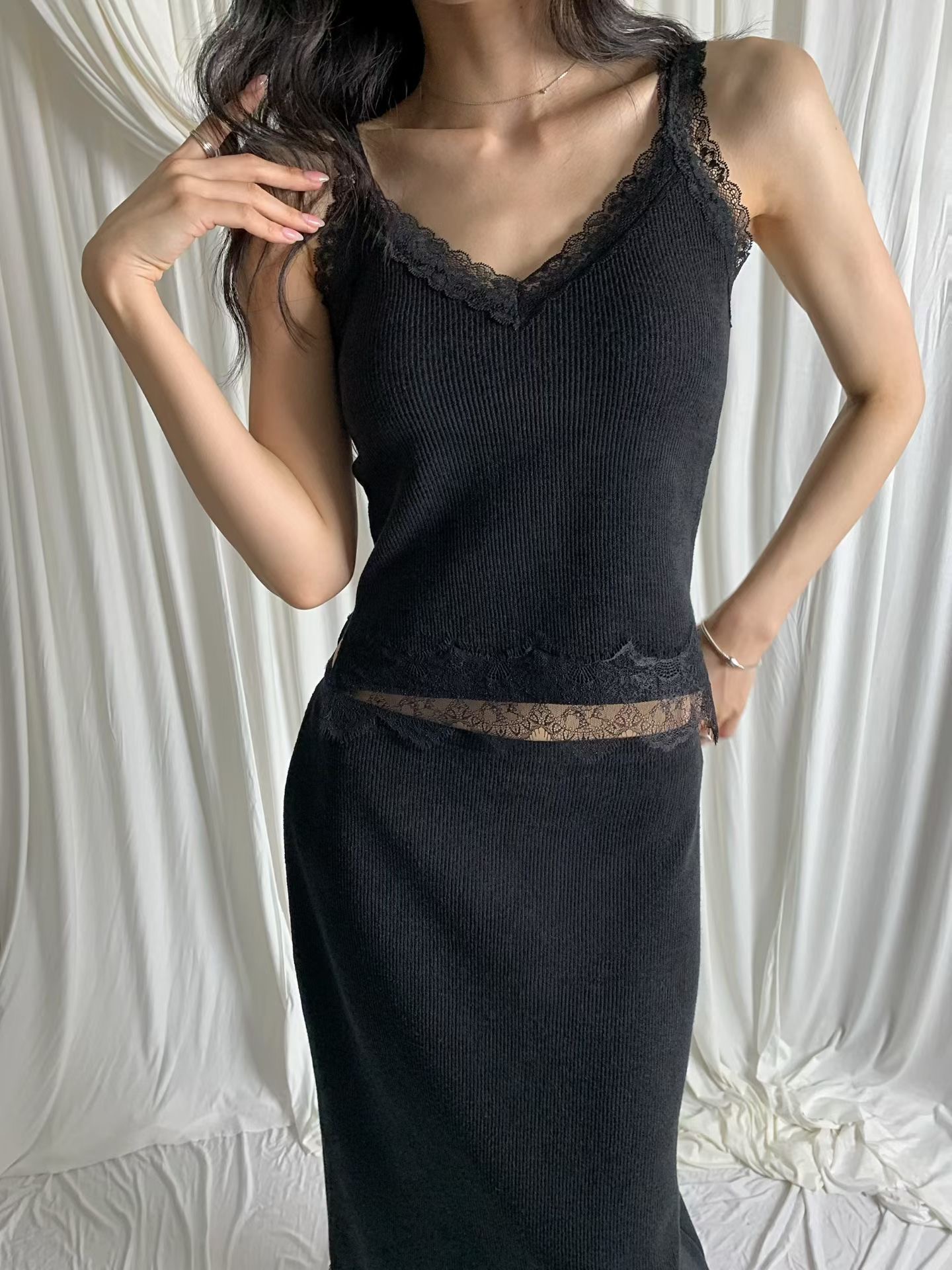 BLACK LINE東大門直郵女士新品推薦熱賣人氣休閑吊帶背心BLACK LINE吊帶/背心圖色1