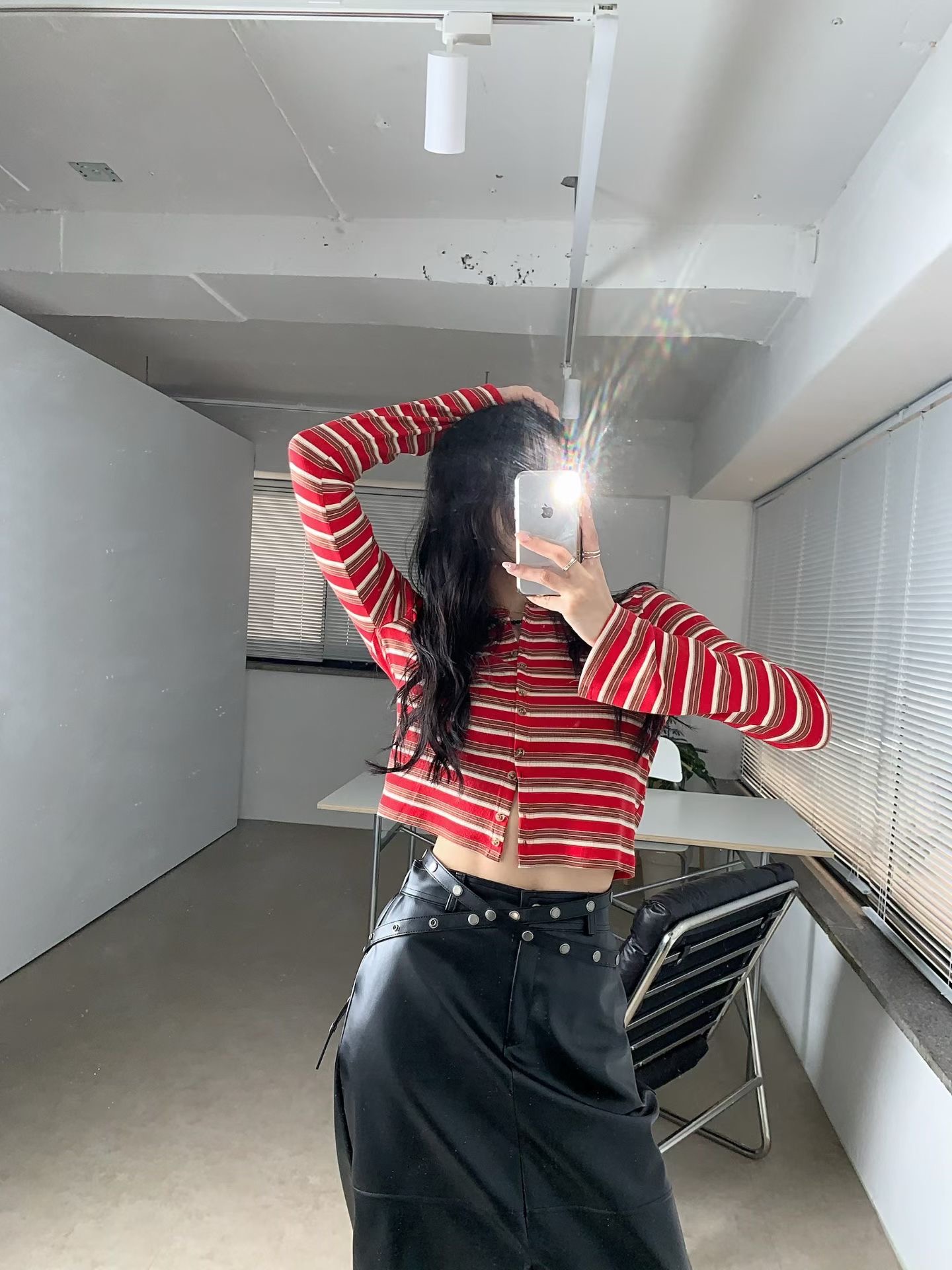 BLACK LINE東大門代購女裝新品休閑推薦熱賣人氣長袖T恤BLACK LINE長袖T恤圖色2