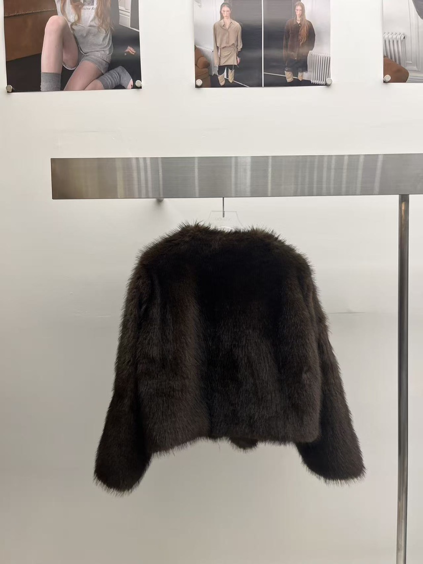 AMOOD東大門直郵女裝新品人氣推薦真品休閑熱賣短款大衣狐貍AMOOD短款大衣