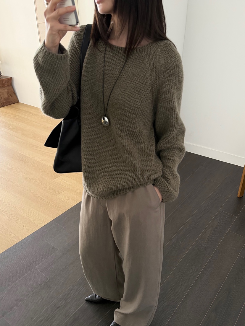 OP PER韓國代購女裝新品時尚推薦熱賣休閑針織衫羊駝毛船領OPPER-simplebeige針織衫