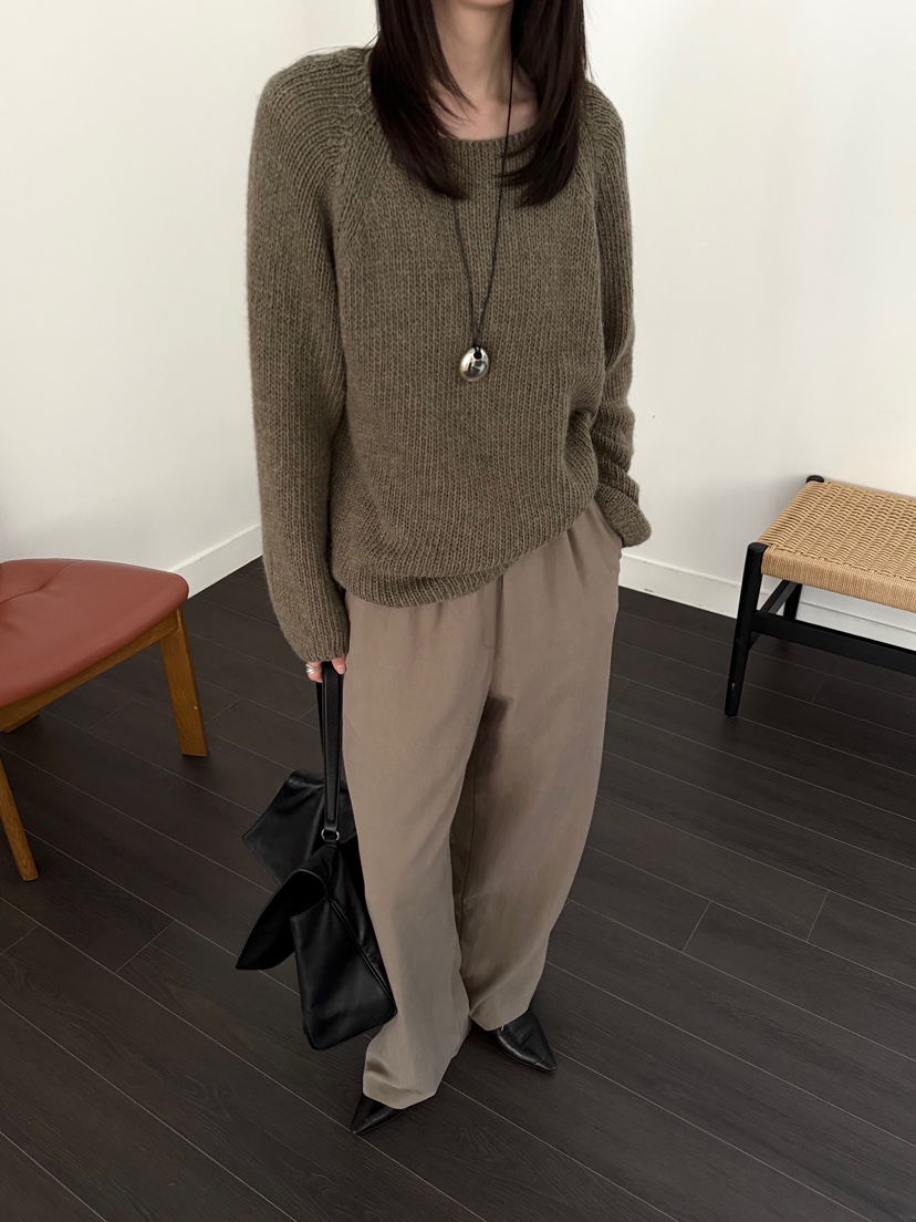 OP PER韓國代購女裝新品時尚推薦熱賣休閑針織衫羊駝毛船領OPPER-simplebeige針織衫