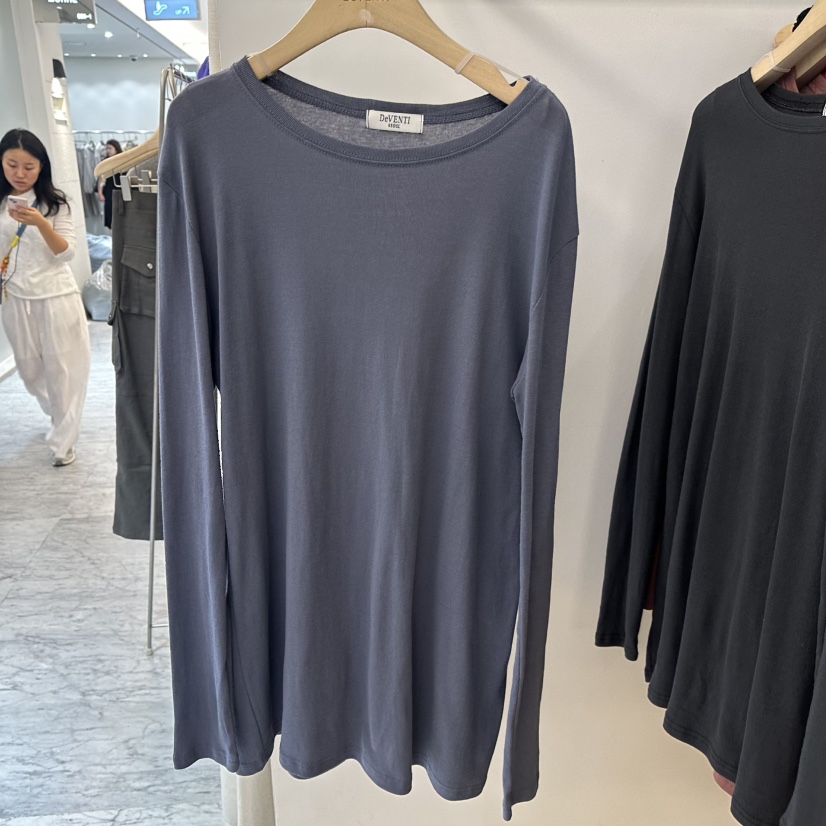 DE VENTI東大門實拍女裝新品時尚休閑熱賣真品推薦長袖T恤De VENTI長袖T恤圖色3