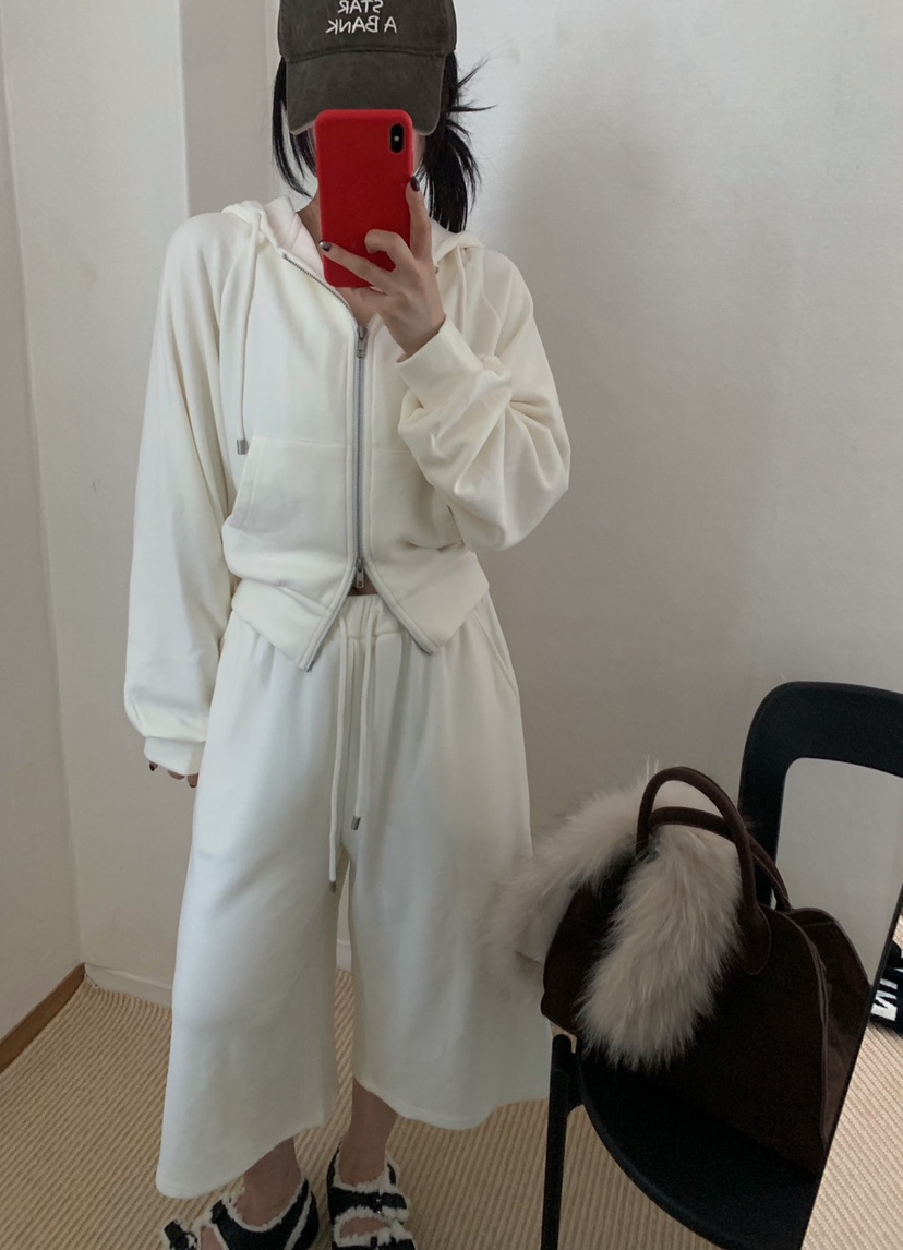 TWENTY FOUR SEVEN24-7韓國代購女士新款休閑套裝連帽衫短款TEWNTY FOUR SEVEN24-7套裝