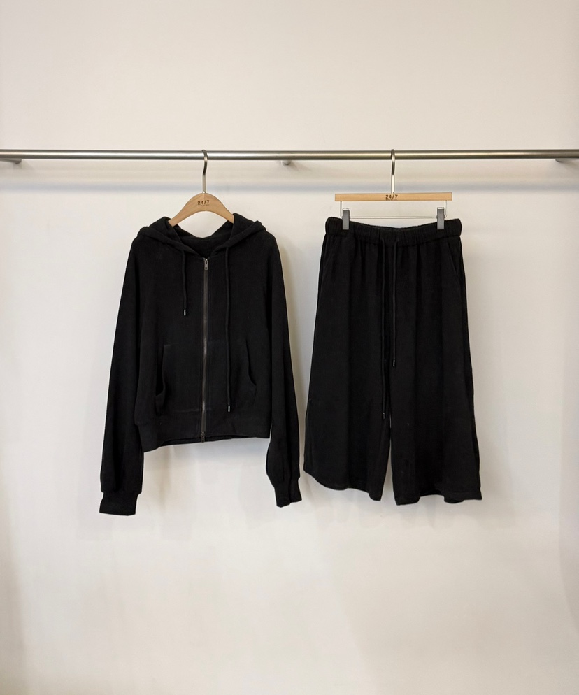 TWENTY FOUR SEVEN24-7韓國代購女士新款休閑套裝連帽衫短款TEWNTY FOUR SEVEN24-7套裝圖色2