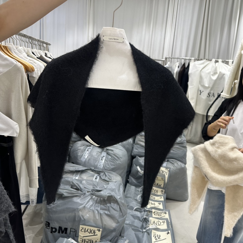LUCY SALON東大門實拍女裝新款休閑人氣真品圍巾披肩披肩LUCY SALON圍巾/披肩圖色3黑色