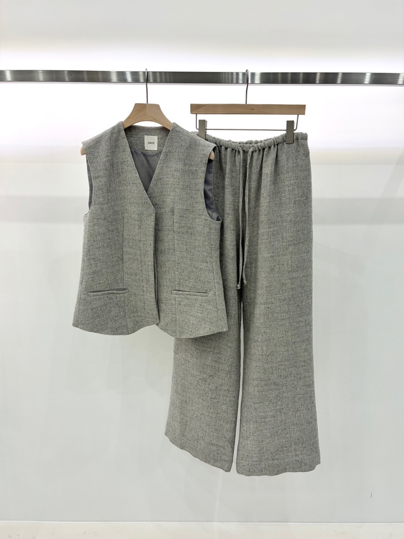 J SHOP韓國代購女士新款熱賣推薦時尚人氣休閑真品馬甲J_SHOP馬甲