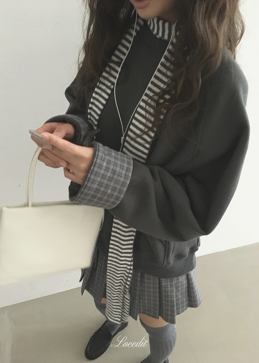 LOEEDIT韓國代購女裝新品推薦熱賣人氣真品時尚衛衣不含圍巾LOEEDIT衛衣