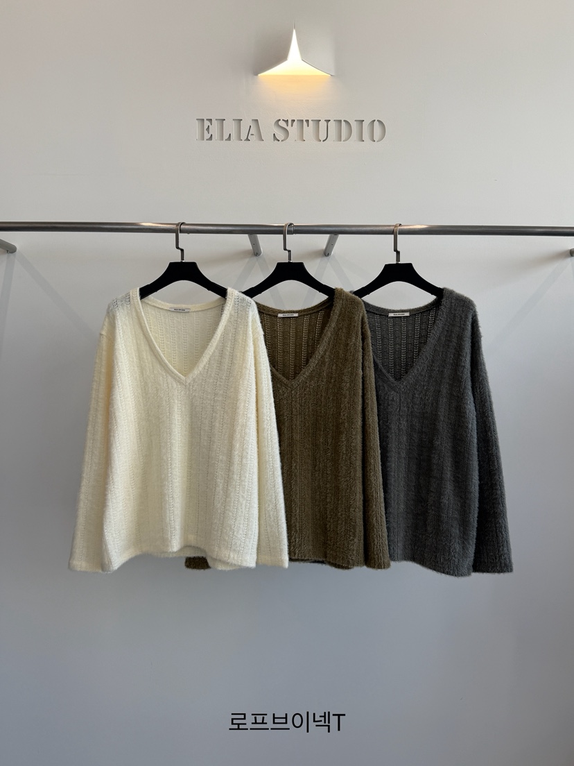 ELIA東大門代購女士新款時尚推薦真品人氣熱賣長袖T恤V領ELIA STUDIO長袖T恤