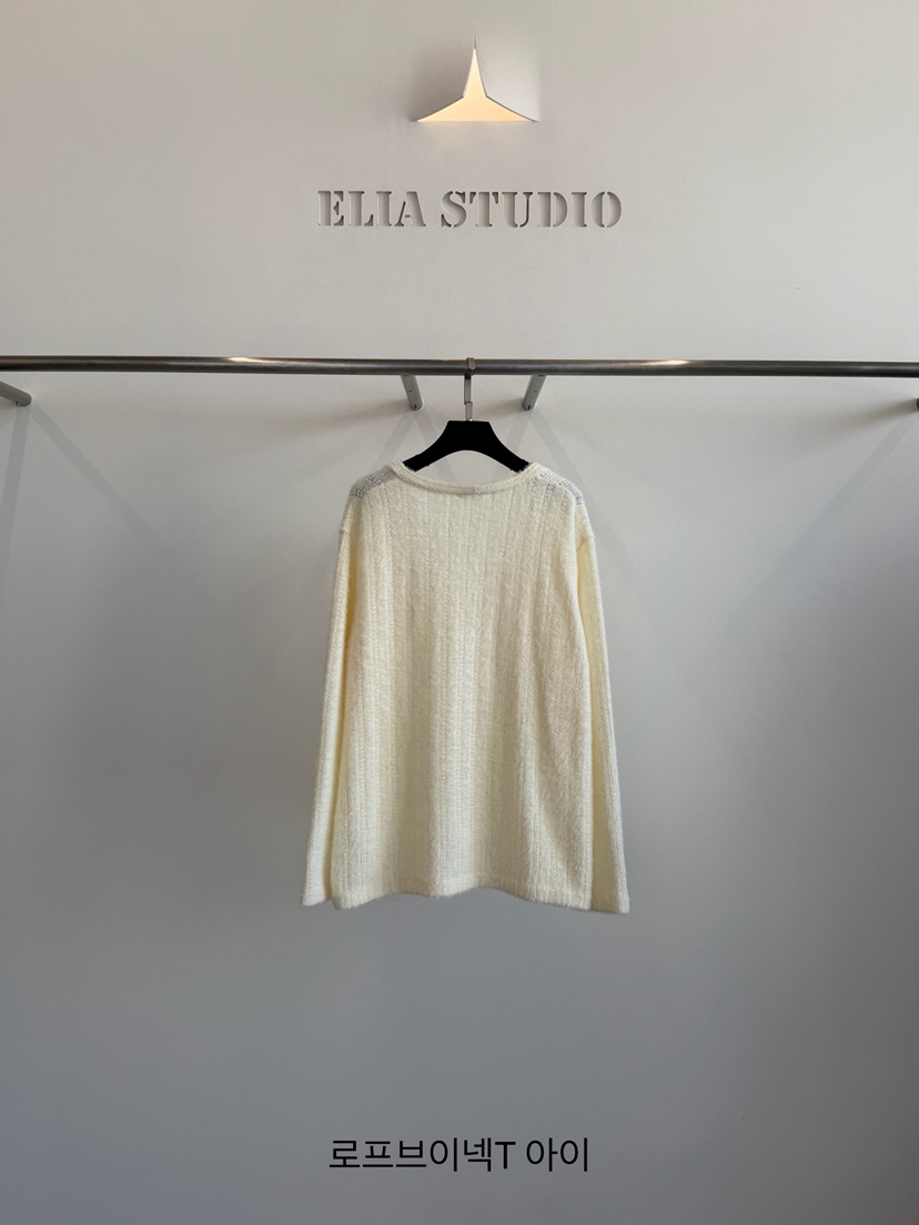 ELIA東大門代購女士新款時尚推薦真品人氣熱賣長袖T恤V領ELIA STUDIO長袖T恤