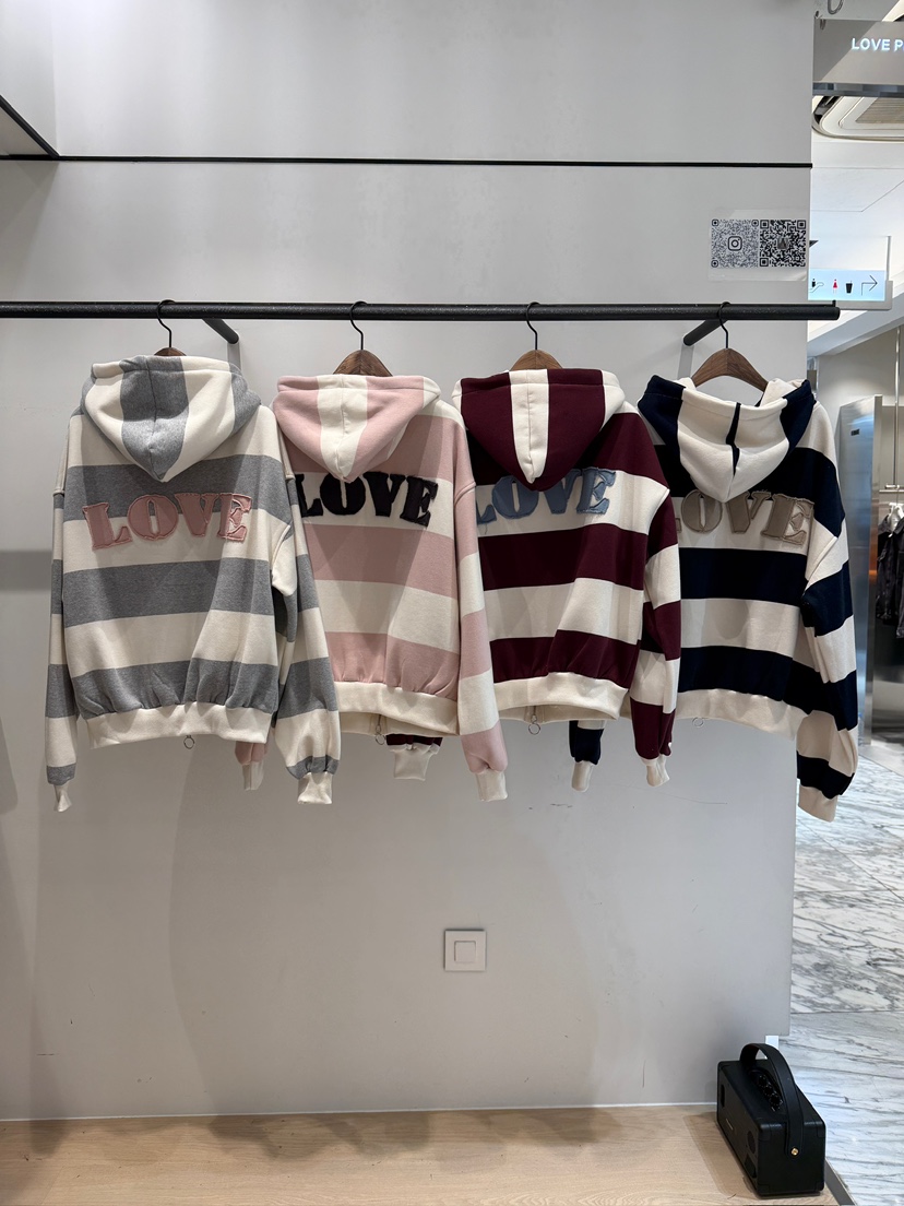 LOVE PULL韓國直郵女士新款真品人氣衛衣拉鏈連帽衫條紋LOVE PULL衛衣