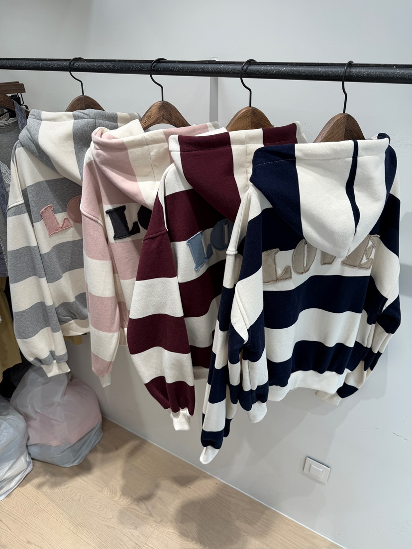 LOVE PULL韓國直郵女士新款真品人氣衛衣拉鏈連帽衫條紋LOVE PULL衛衣