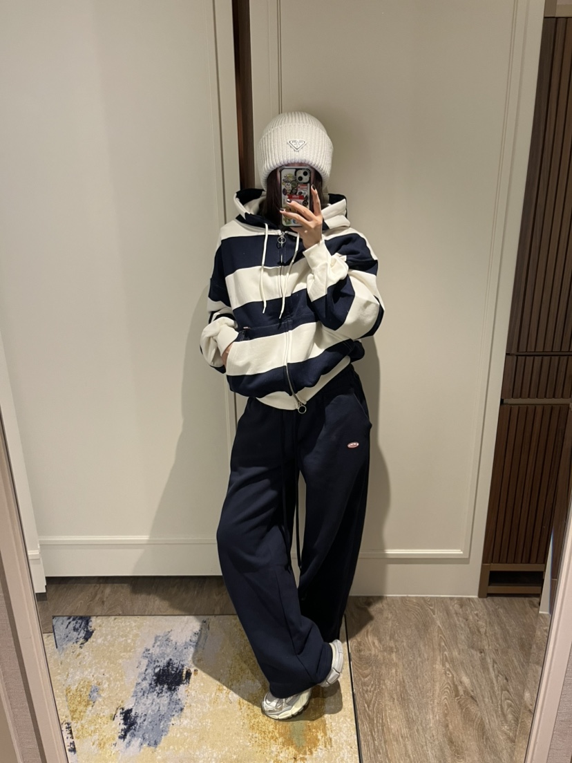 LOVE PULL韓國直郵女士新款真品人氣衛衣拉鏈連帽衫條紋LOVE PULL衛衣