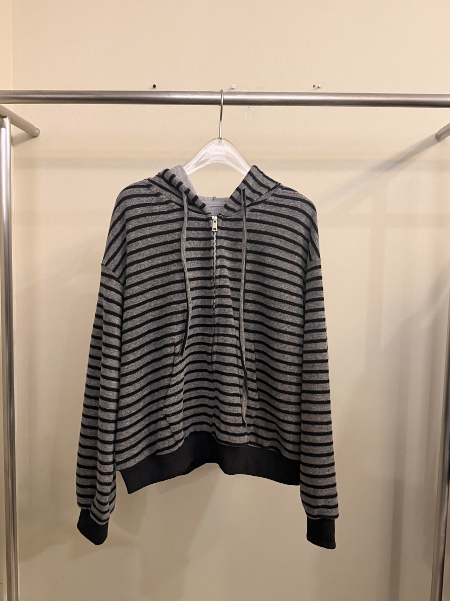 LATTE-P韓國代購女士新品熱賣真品休閑人氣衛衣拉鏈條紋LATTE-P衛衣圖色1