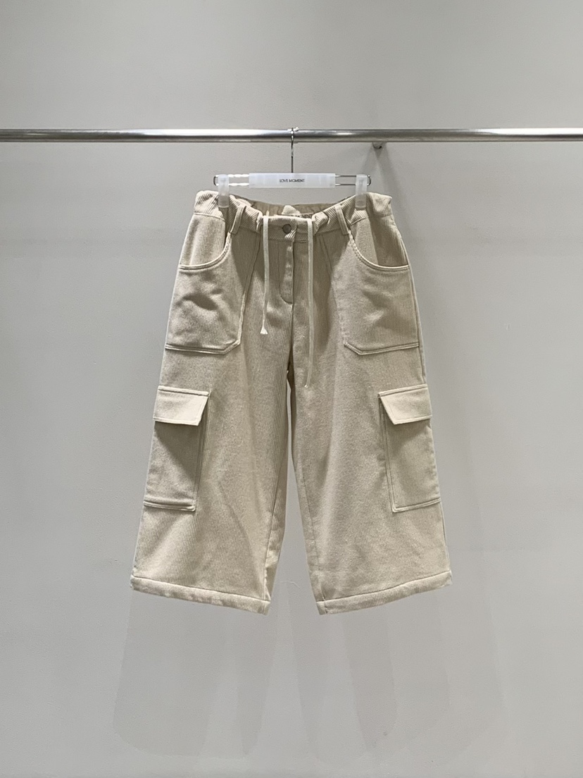 LOVE MOMENT東大門代購女士新品時尚人氣熱賣短褲燈芯絨LOVE MOMENT短褲圖色1