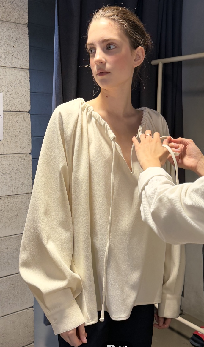 PERMISSION東大門直郵女士新款熱賣推薦人氣真品襯衫蕾絲衫PERMISSION襯衫/蕾絲衫