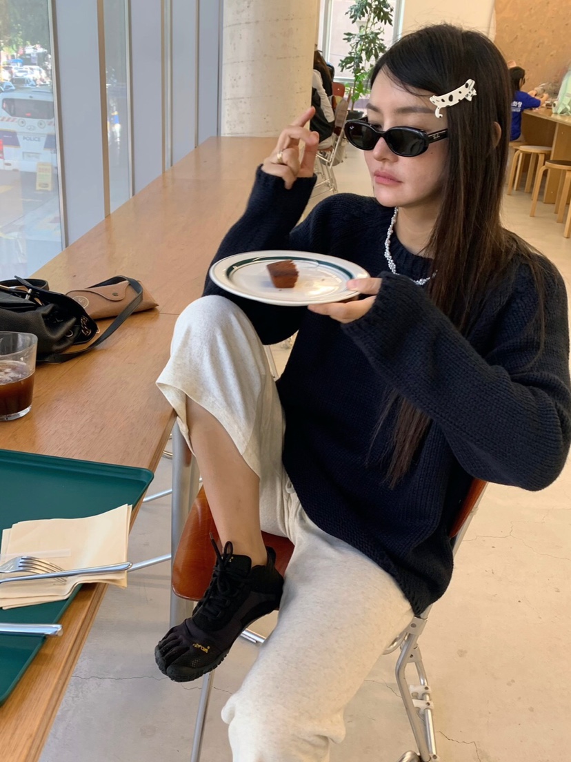 LIKEVAM韓國代購女士新款真品時尚休閑熱賣人氣推薦毛衣LIKEVAM毛衣
