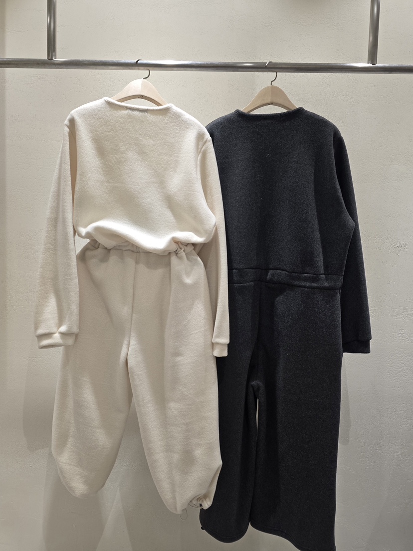 LIKEVAM韓國直郵女裝新品人氣熱賣真品時尚推薦連體褲抓絨LIKEVAM連體褲