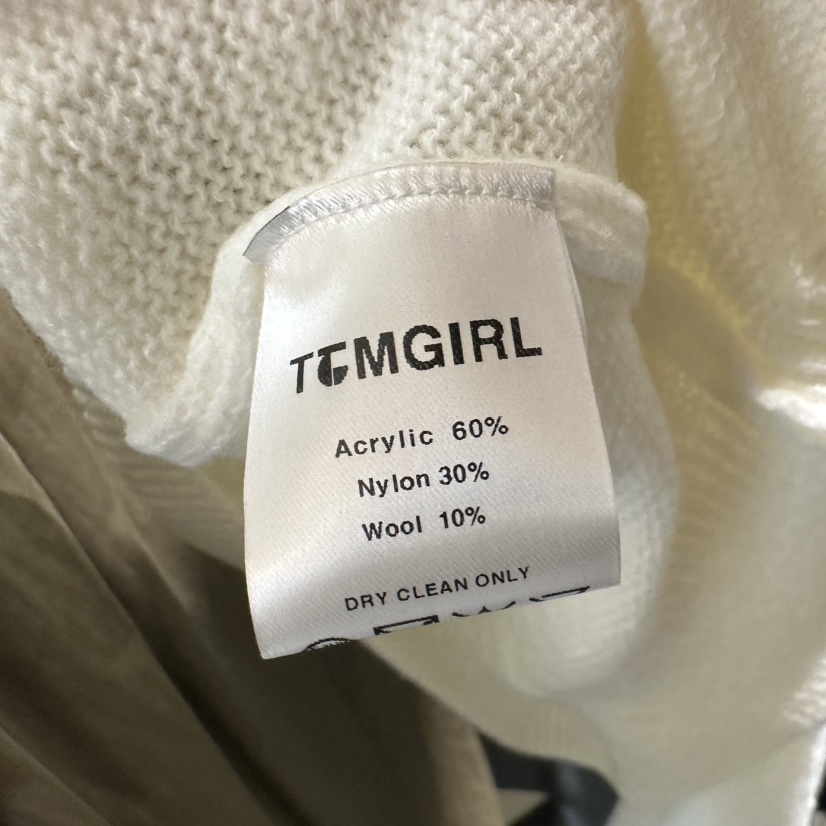 TOMGIRL東大門實拍女士新品推薦熱賣人氣真品時尚針織衫含花TOMGIRL針織衫