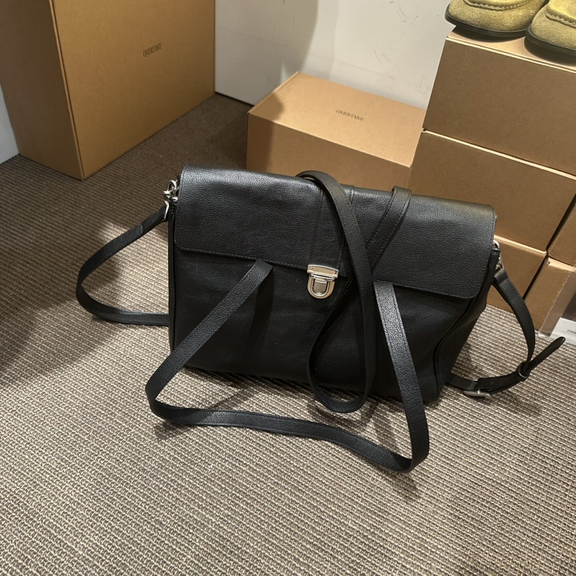 OVERTAKE東大門直郵女士新品真品人氣熱賣推薦單肩斜跨包OVERTAKE單肩/斜跨包圖色2