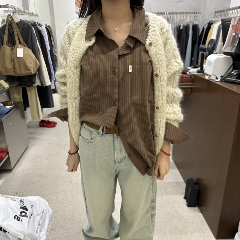 WEARABLE-L東大門直郵女裝新款時尚真品推薦熱賣襯衫蕾絲衫WEARABLE襯衫/蕾絲衫