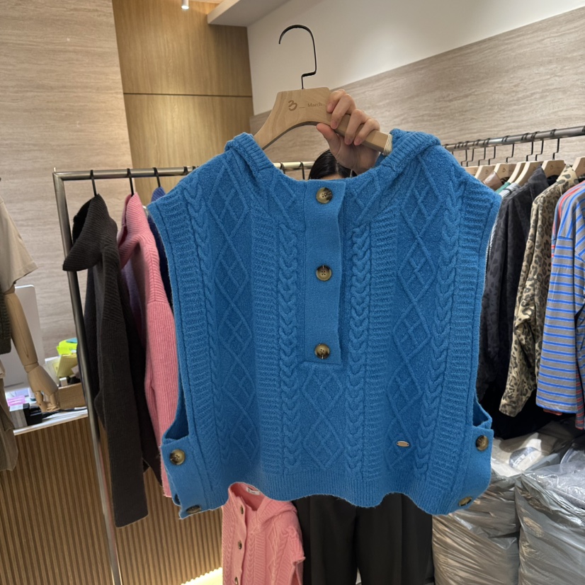 BISHOP/APOINT/3MARCH韓國代購女裝新品推薦吊帶背心連帽針織衫BISHOP/APOINT/3MARCH吊帶/背心圖色1