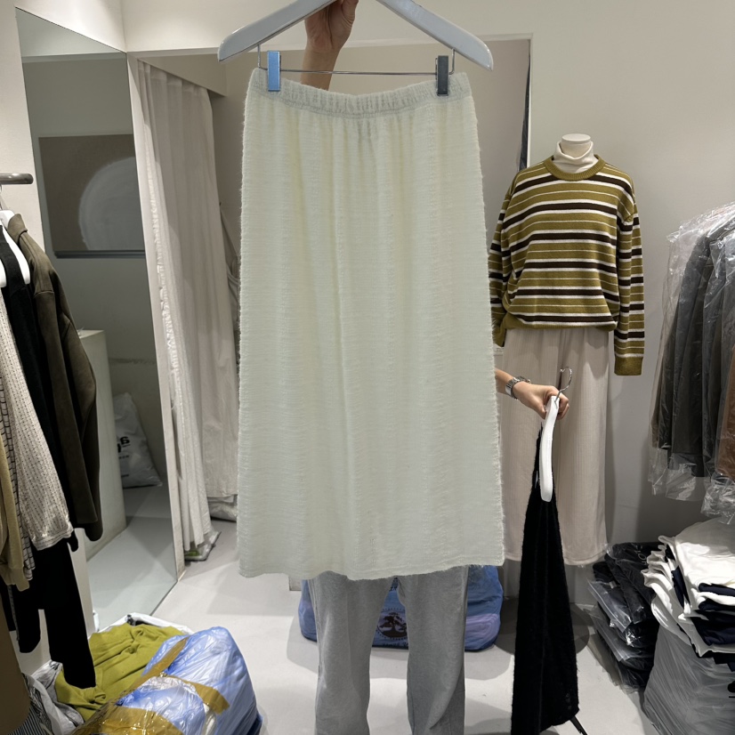 LORING RE I韓國直郵女裝新品熱賣真品人氣時尚休閑長裙LORING RE-I/BARE長裙圖色1