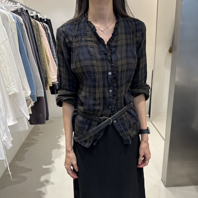ALTER東大門代購女裝新款時尚襯衫蕾絲衫不含腰帶復古褶邊Alter襯衫/蕾絲衫圖色2