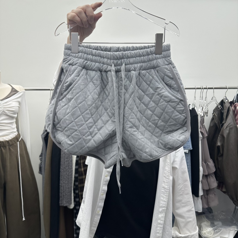 BAIE.38韓國代購女裝新款休閑真品推薦時尚熱賣短褲麂皮BAIE.38短褲圖色2