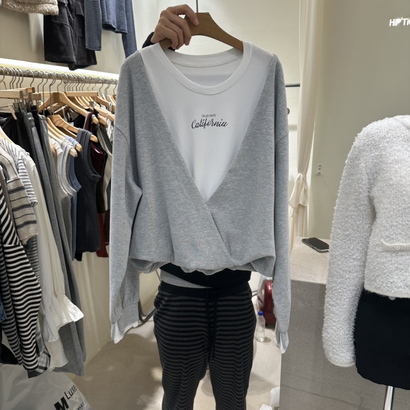 HIP.TIQUE東大門實拍女裝新品推薦時尚熱賣人氣休閑衛衣HIP.TIQUE衛衣圖色1