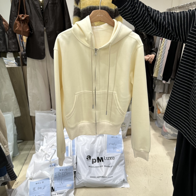 MELO韓國代購女裝新款真品熱賣推薦人氣時尚衛衣拉鏈連帽衫MELO衛衣圖色1