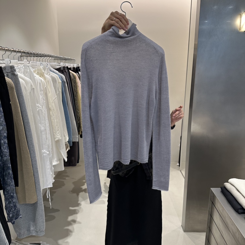 ALTER韓國直郵女士新品人氣休閑時尚熱賣長袖T恤羊駝高領Alter長袖T恤