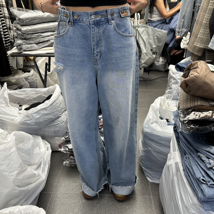A-DEL東大門直郵女裝新品熱賣推薦時尚真品人氣牛仔褲開衩A-DEL牛仔褲圖色1