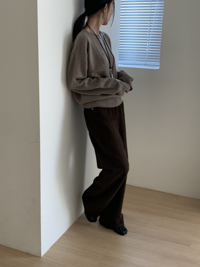 LOGON韓國直郵女裝新品人氣真品熱賣休閑時尚針織衫深V領LOGON針織衫