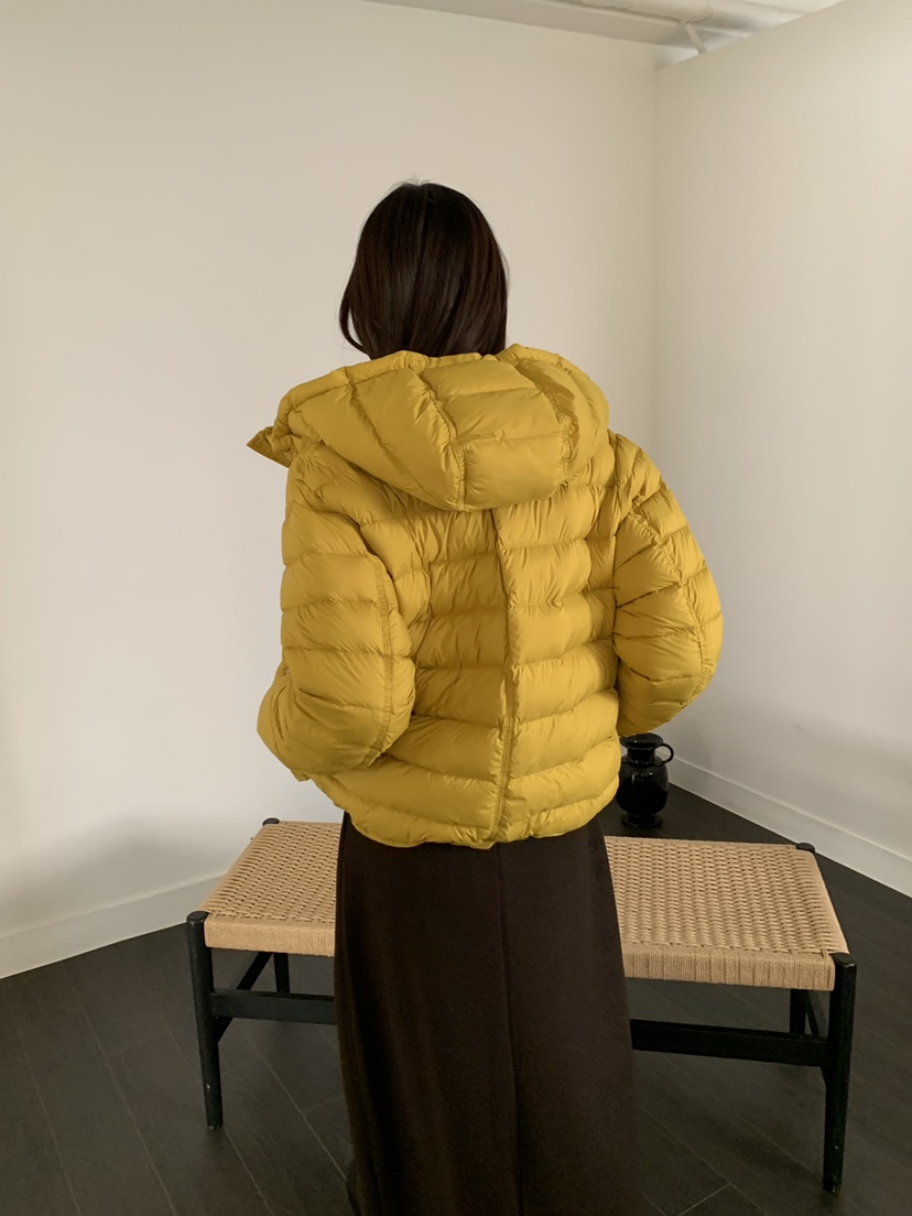 LE RIVE韓國代購女裝新品休閑推薦人氣時尚短款羽絨服鴨絨LE RIVE短款羽絨服
