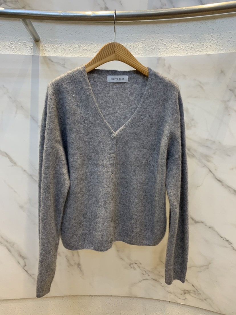OLIVE TrEE東大門直郵女士新品推薦休閑真品開衫羊絨絲綢OLIVE TrEE開衫圖色3