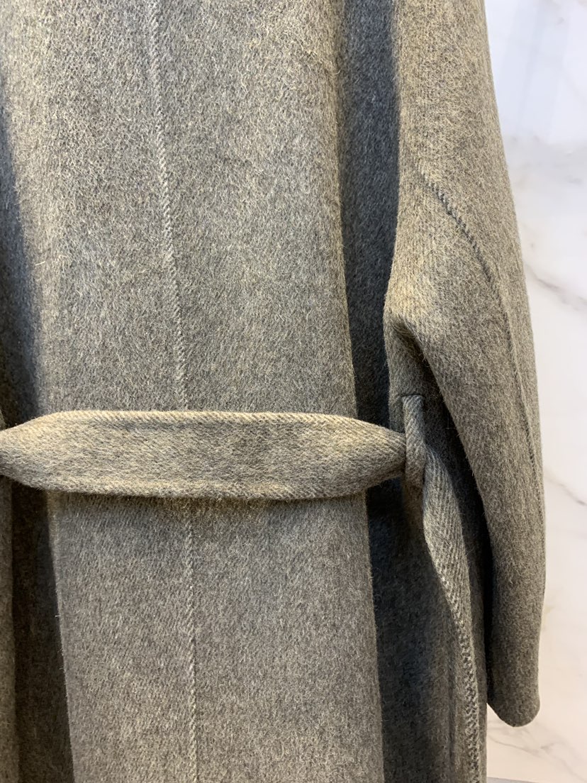 OLIVE TrEE東大門代購女裝新品真品中長款大衣含腰帶手工OLIVE TrEE中長款大衣