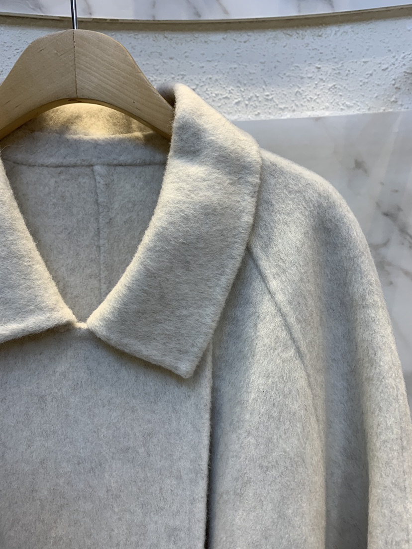 OLIVE TrEE東大門代購女裝新品真品中長款大衣含腰帶手工OLIVE TrEE中長款大衣