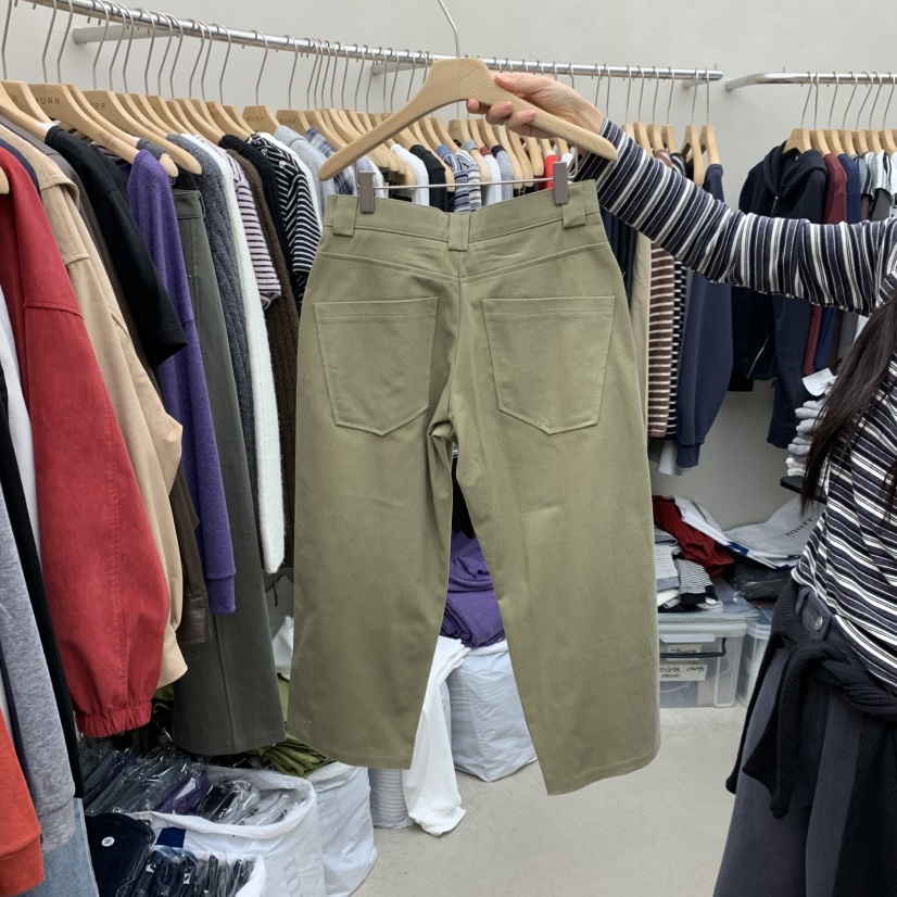 MURR韓國直郵女裝新品真品時尚休閑熱賣人氣推薦短褲七分褲MURR短褲
