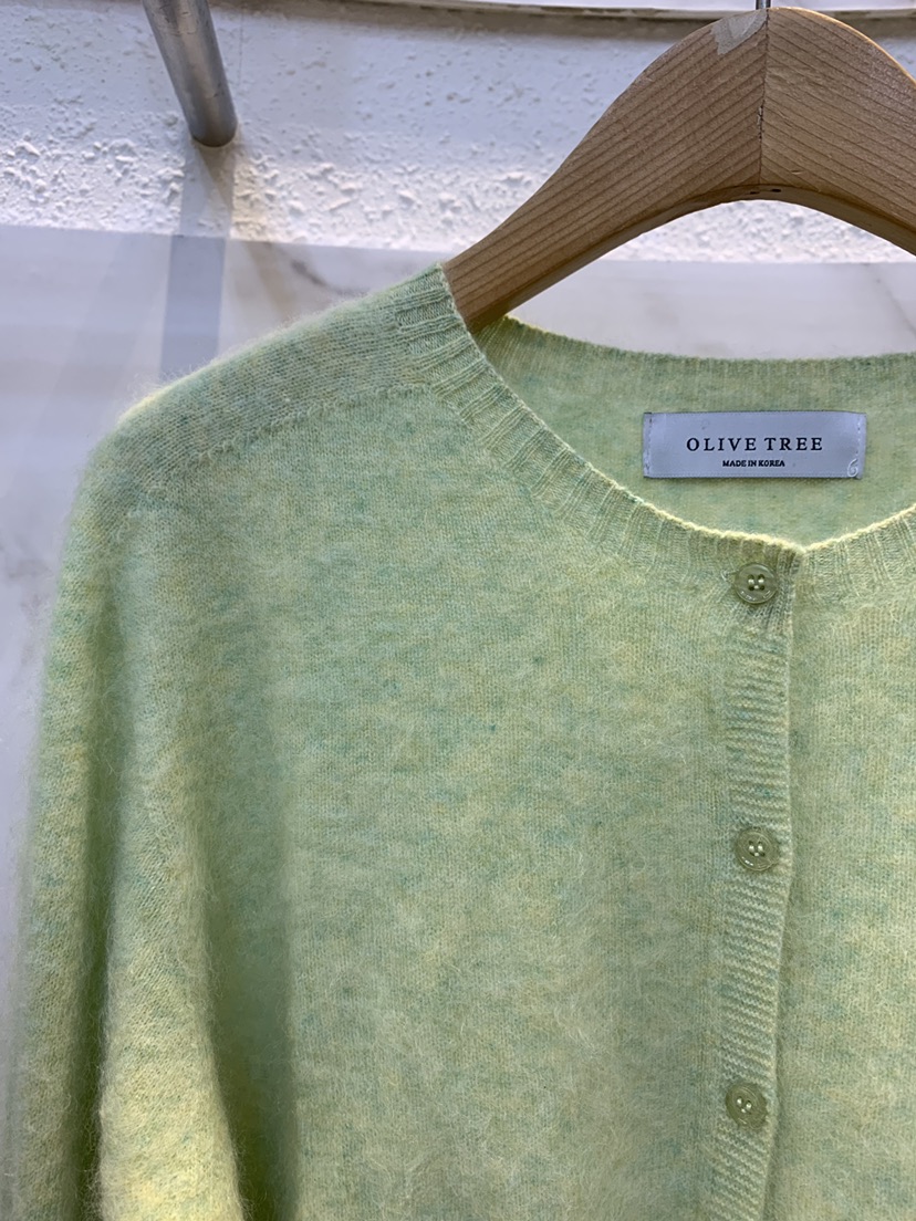 OLIVE TrEE韓國直郵女士新品真品時尚推薦休閑人氣開衫羊絨OLIVE TrEE開衫