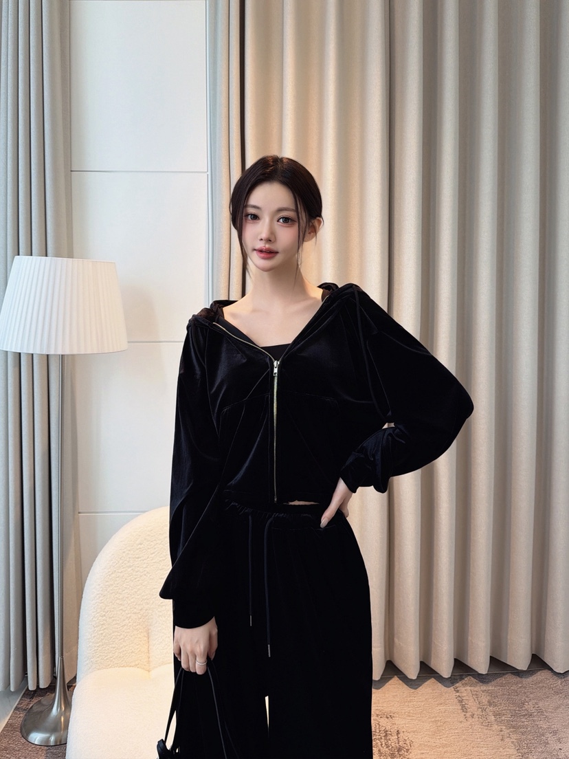 CLOTH韓國代購女裝新品人氣真品熱賣推薦套裝拉鏈連帽衫絨CLOTH套裝