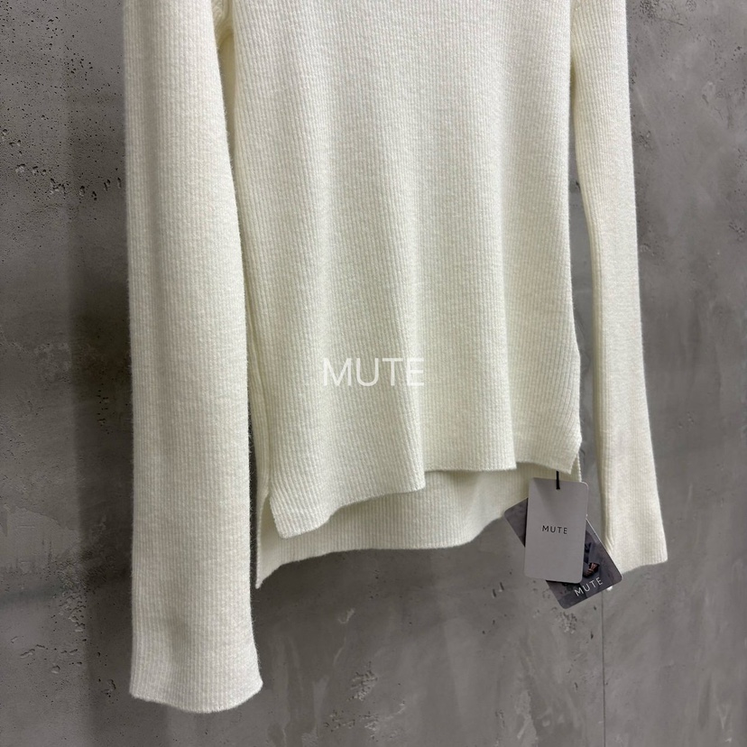 MUTE-P東大門直郵女裝新品時尚推薦人氣熱賣真品休閑針織衫MUTE針織衫