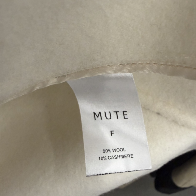 MUTE-P韓國直郵女士新款休閑熱賣人氣推薦時尚真品馬甲MUTE馬甲
