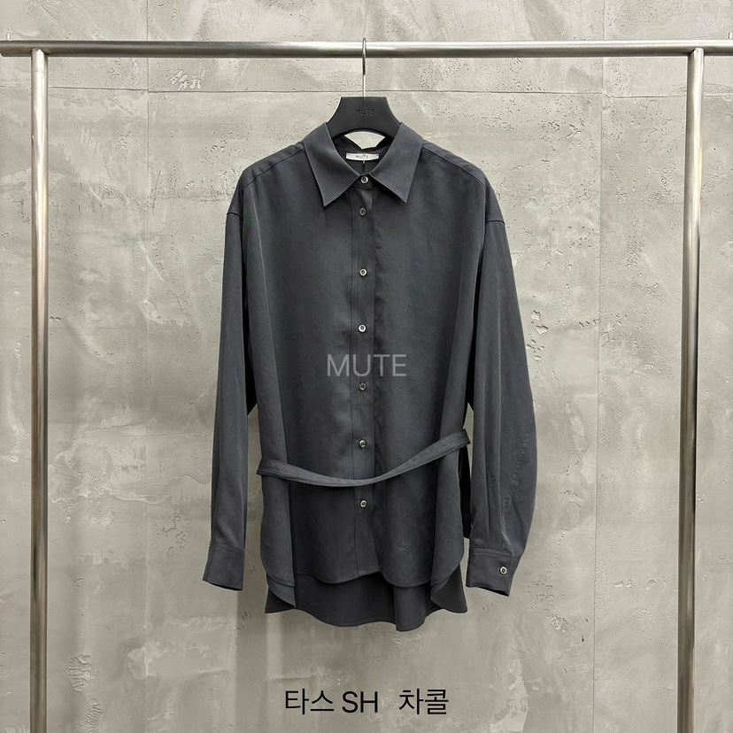 MUTE-P東大門實拍女士新款人氣休閑推薦襯衫蕾絲衫含腰繩MUTE襯衫/蕾絲衫圖色2墨色